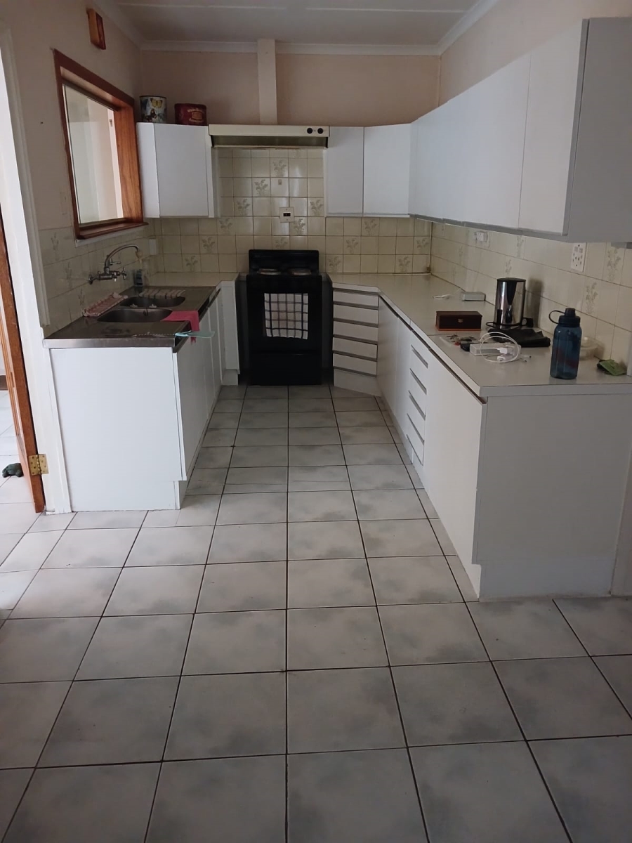 3 Bedroom Property for Sale in Kleinmond Western Cape